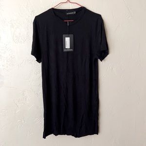 NWT Pretty Little Thing T-shirt dress